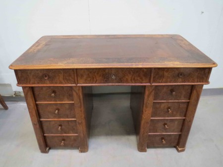 6177 - Psaci stul korenice 1880 3 - dilny 124 x 68 cm V - 76 cm -  PRODANO